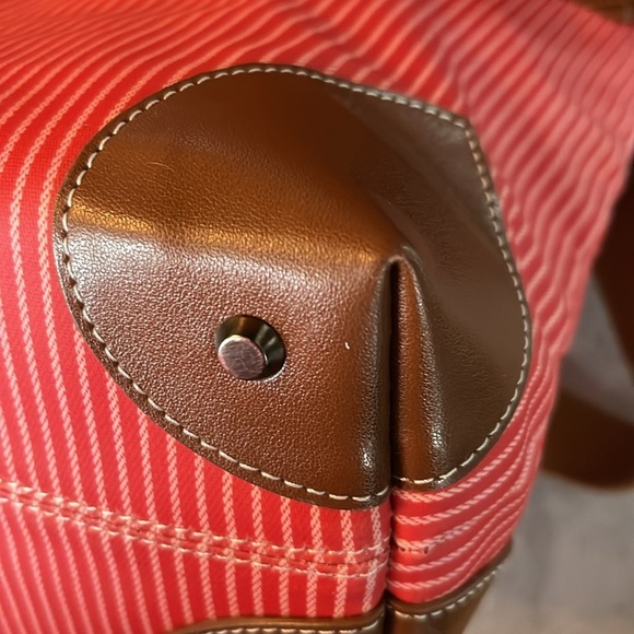 Stone Mountain shoulder bag NWT vinyl coated canvas vegan leather trim Red - Picture 9 of 16